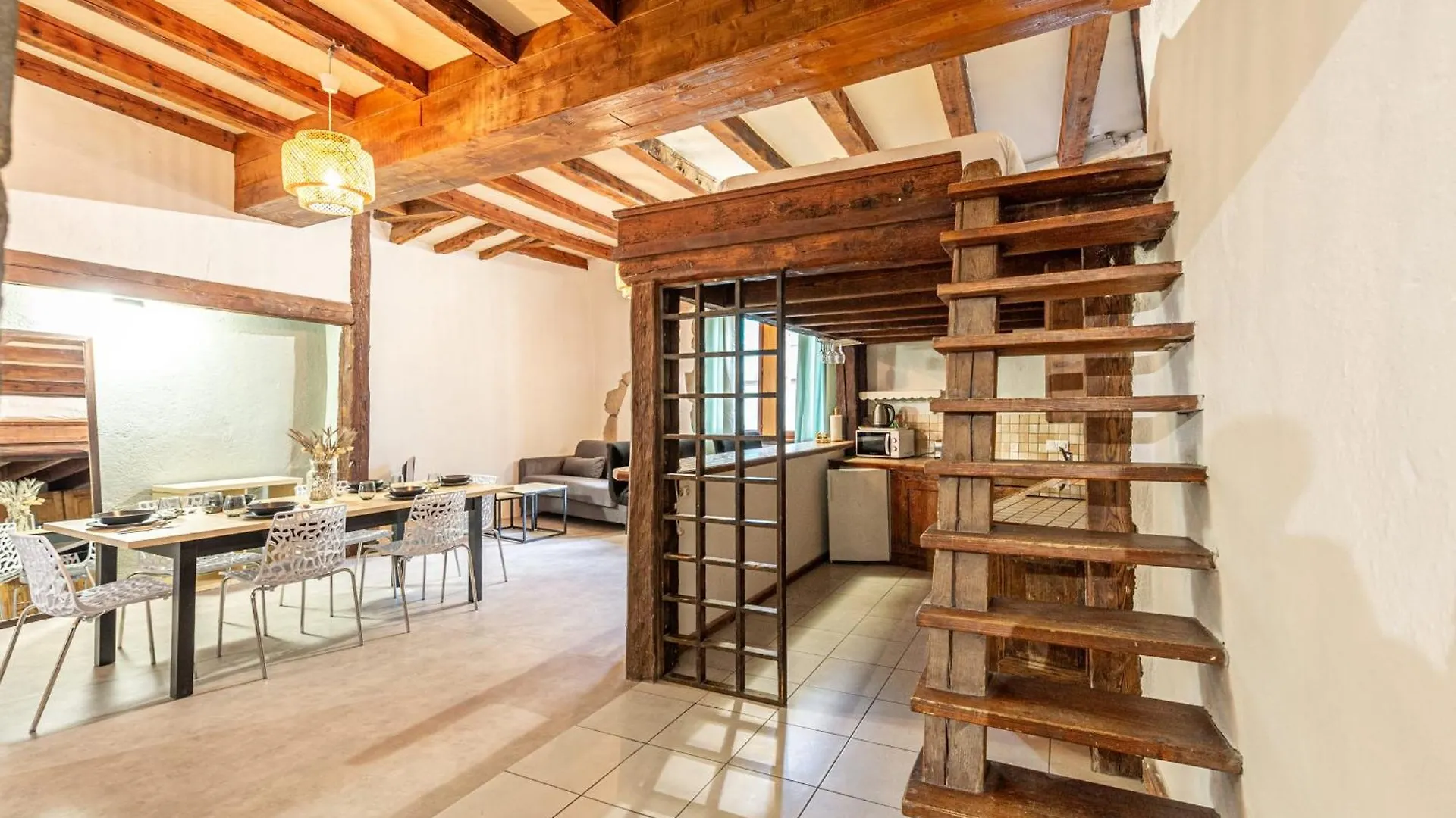 Ferienwohnung L'Atypique Au Bord Du Thiou Annecy Frankreich