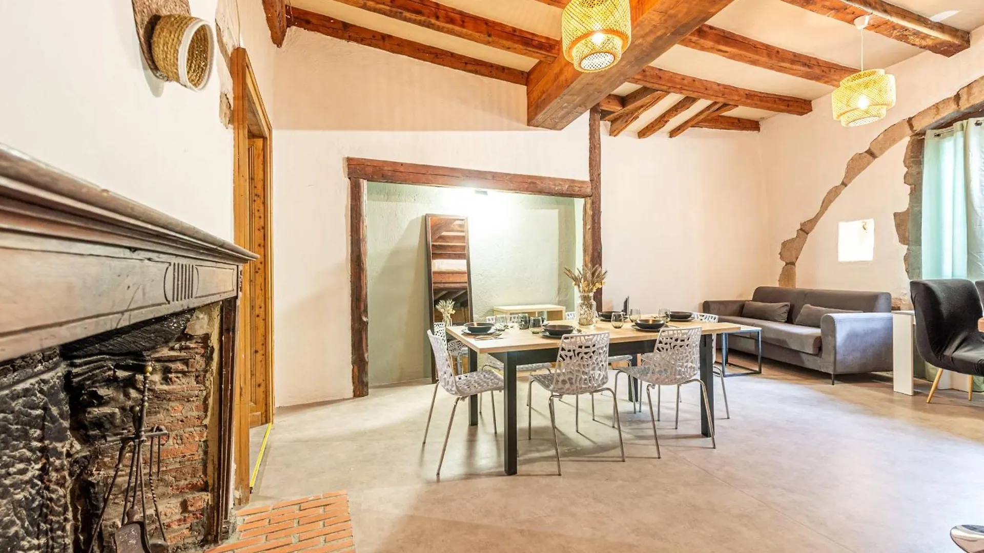 Apartment Ferienwohnung L'Atypique Au Bord Du Thiou Annecy Frankreich